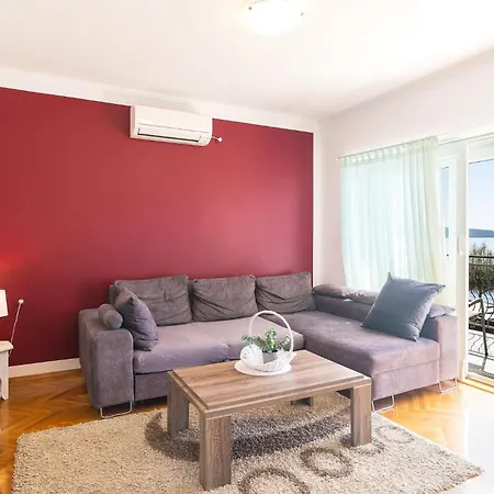 Obala Kralja Tomislava Vi