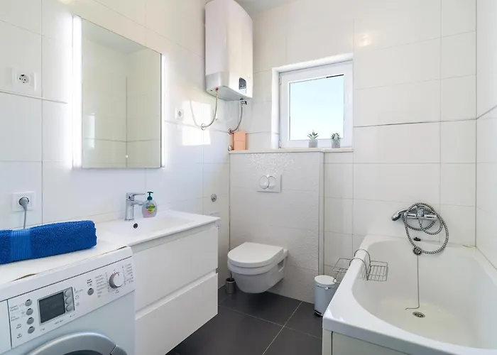 Appartement Obala Kralja Tomislava Vi *