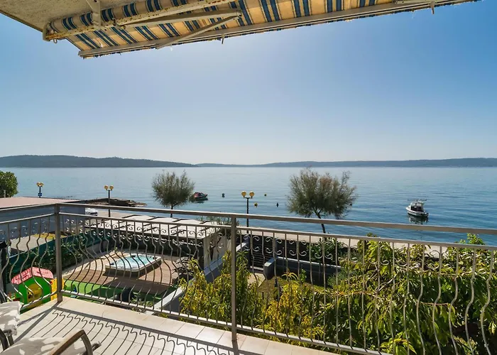 Appartement Obala Kralja Tomislava Vi *