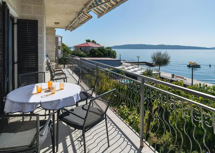 Obala Kralja Tomislava Vi