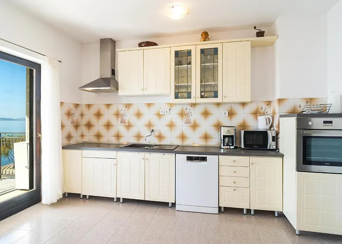 Obala Kralja Tomislava Vi